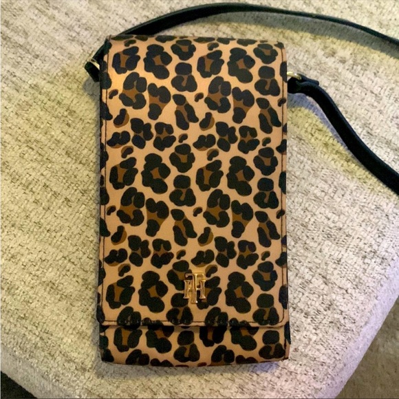 Small Animal Print Crossbody Bag - Picture 1 of 2